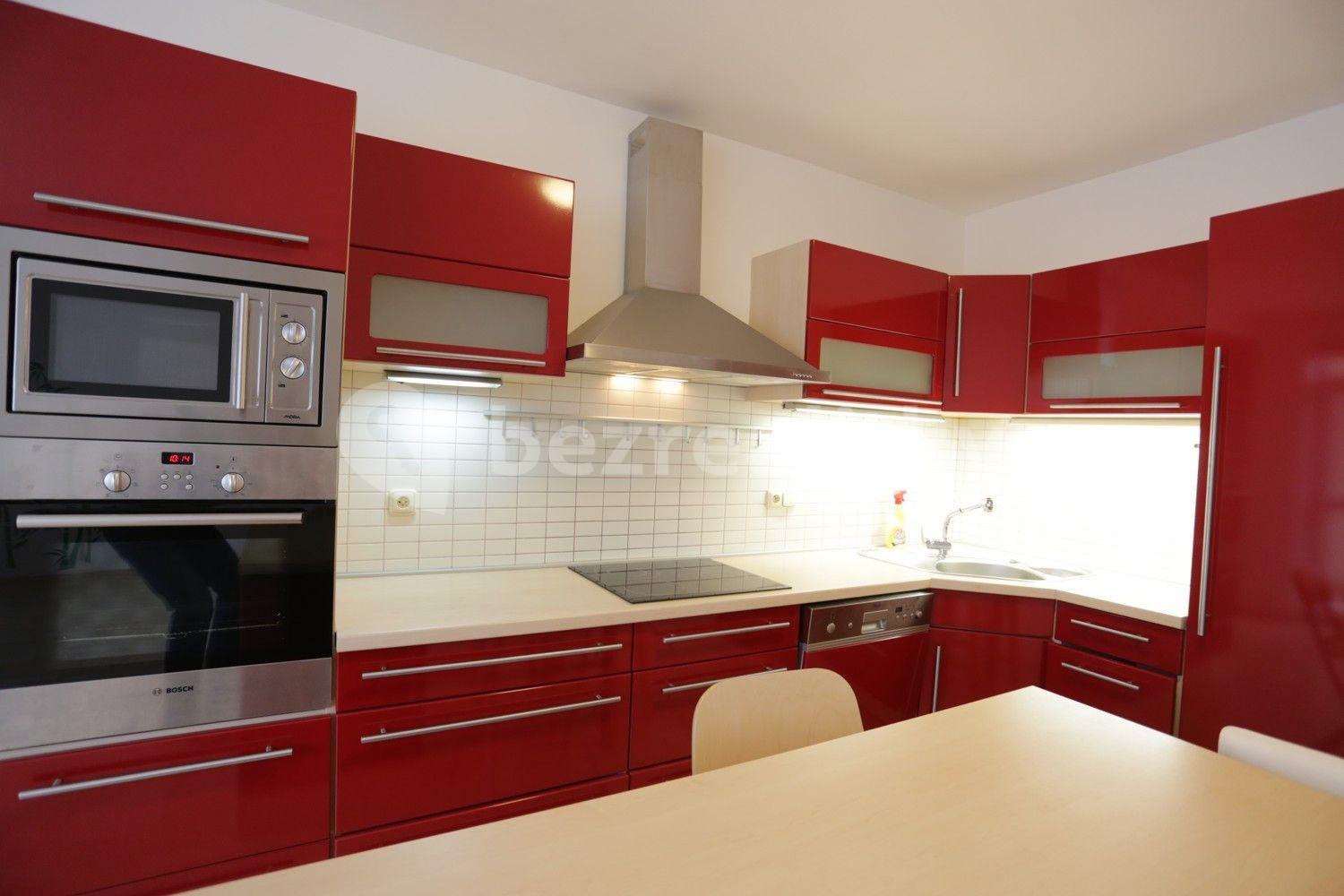 1 bedroom with open-plan kitchen flat to rent, 54 m², Zrzavého, Prague, Prague