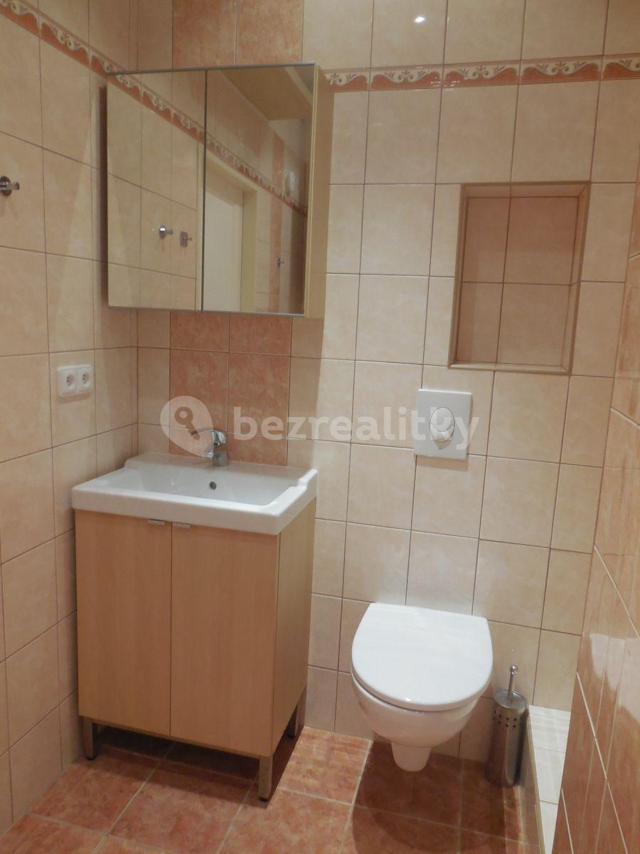 2 bedroom flat to rent, 82 m², Moravská, Prague, Prague