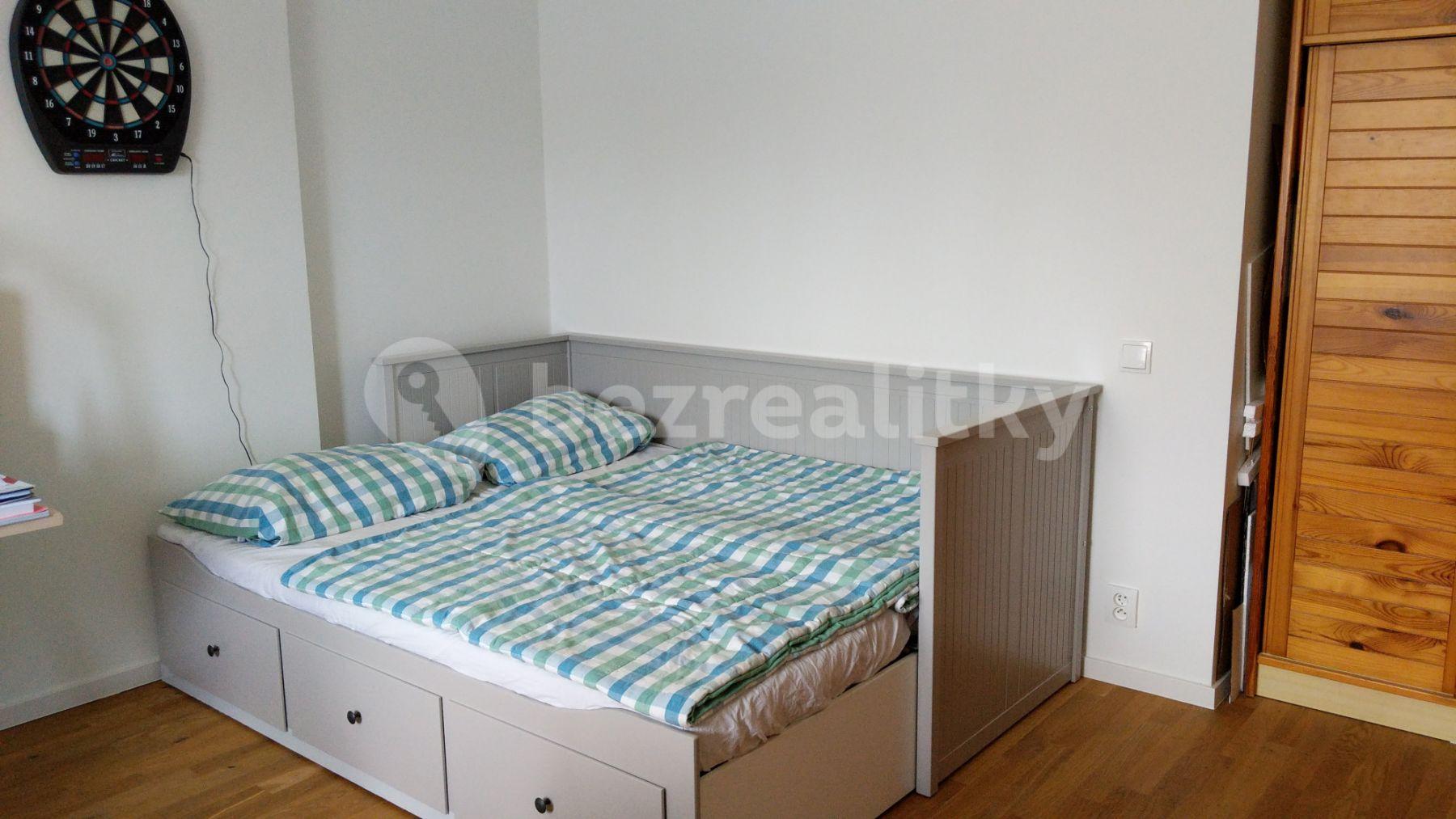 3 bedroom flat to rent, 114 m², Vokřínská, Prague, Prague