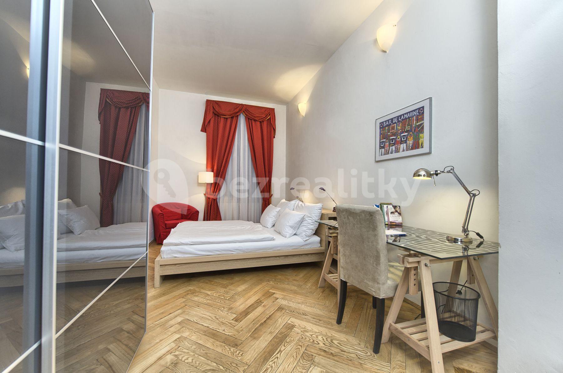 3 bedroom flat to rent, 105 m², Dušní, Prague, Prague