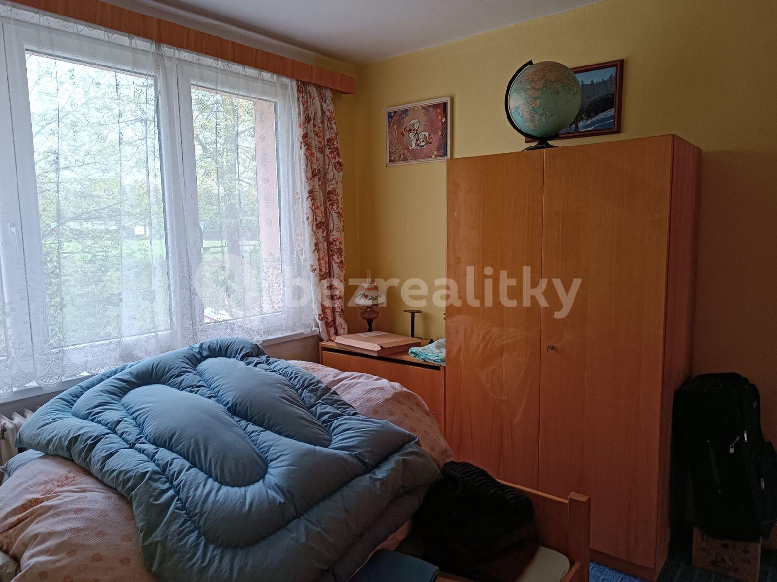 4 bedroom flat for sale, 83 m², U Hřiště, Hořepník, Vysočina Region