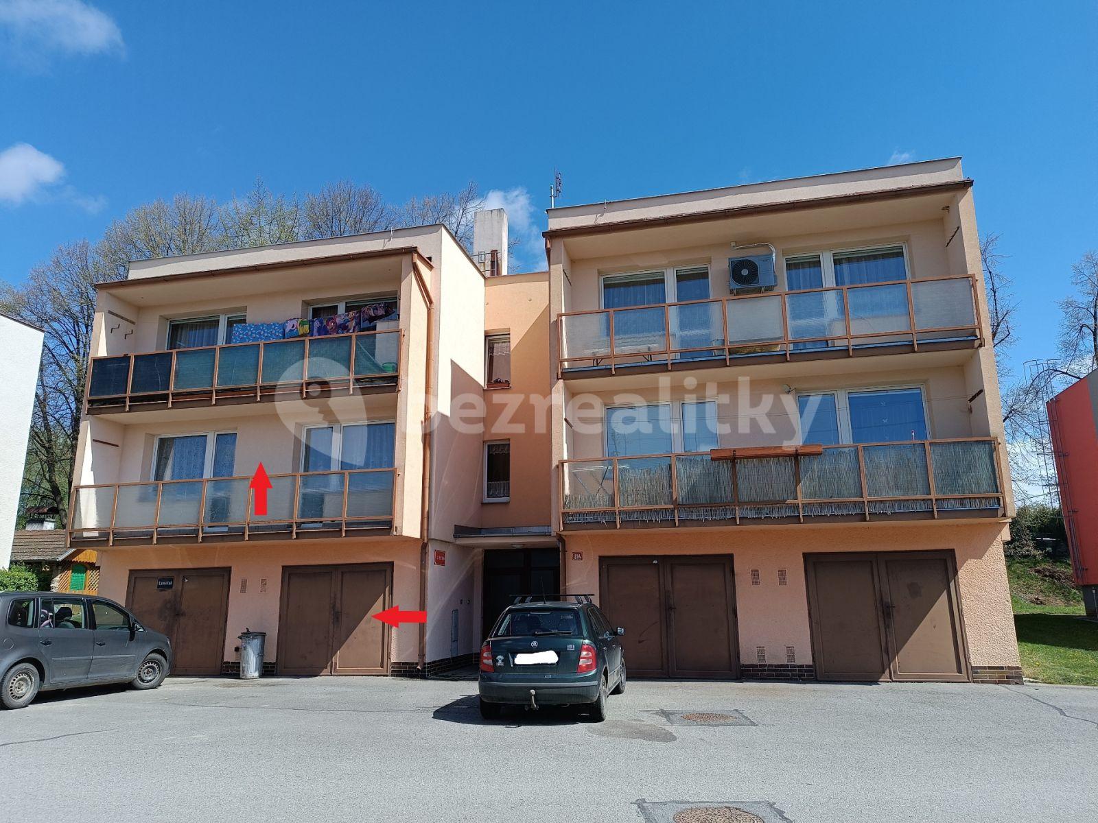 4 bedroom flat for sale, 83 m², U Hřiště, Hořepník, Vysočina Region