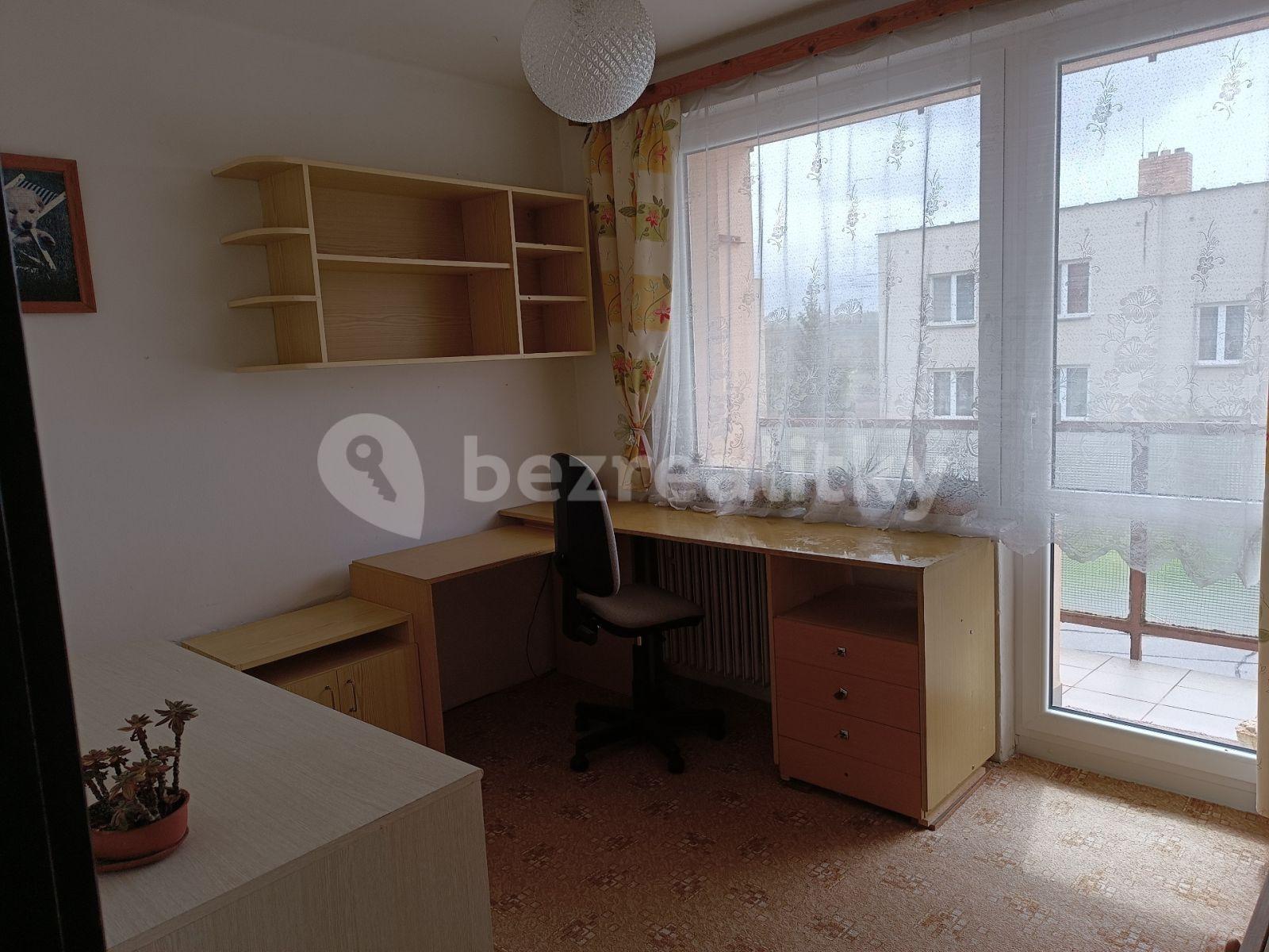 4 bedroom flat for sale, 83 m², U Hřiště, Hořepník, Vysočina Region