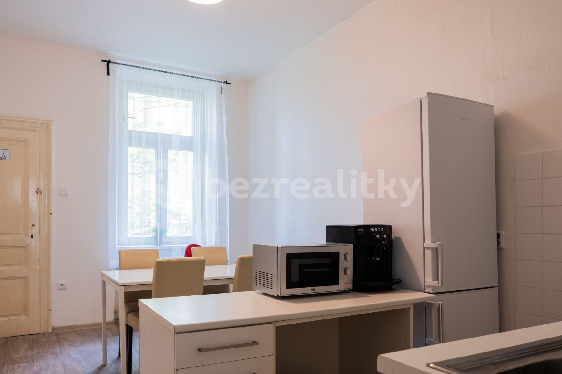 2 bedroom flat to rent, 79 m², Polská, Prague, Prague