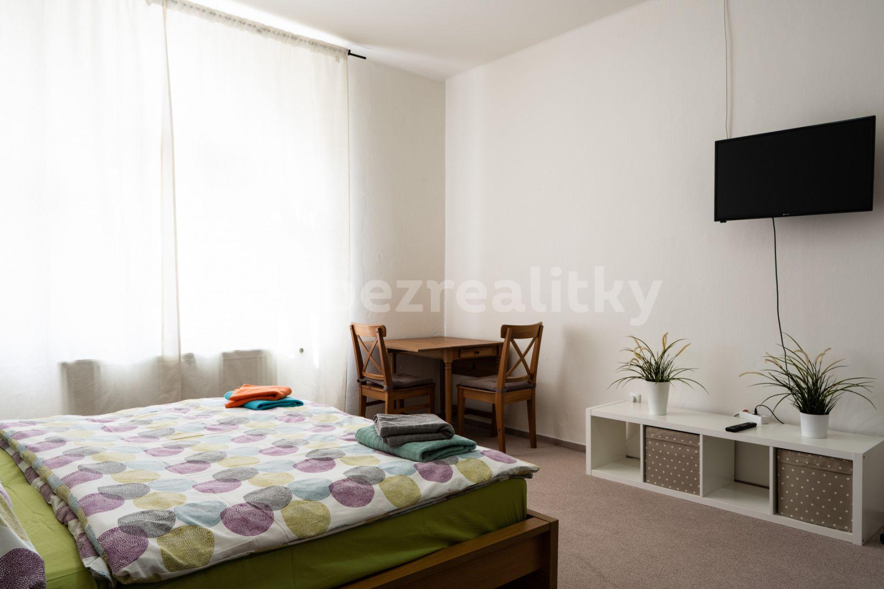 2 bedroom flat to rent, 79 m², Polská, Prague, Prague