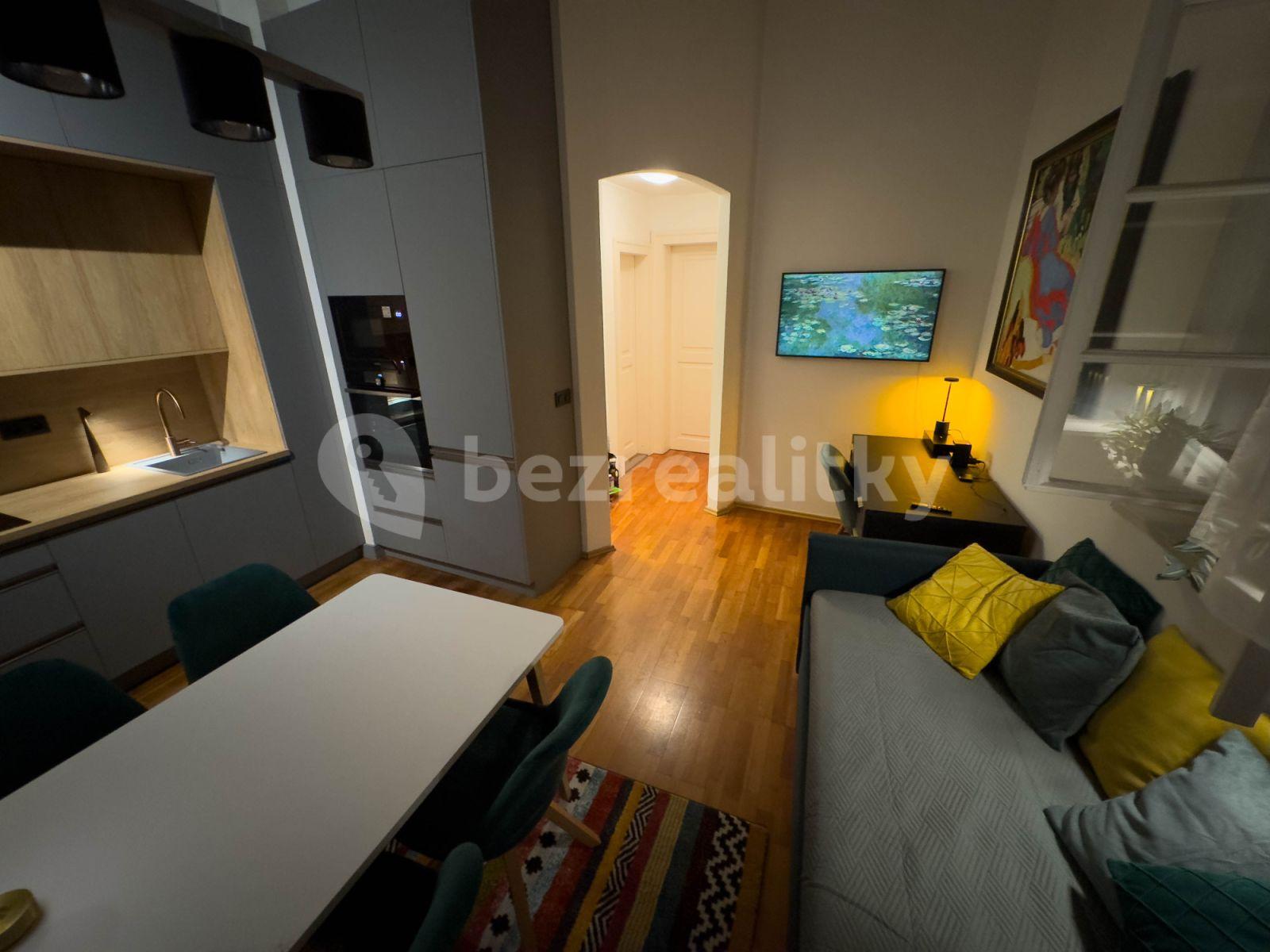 2 bedroom flat to rent, 40 m², Mostecká, Prague, Prague