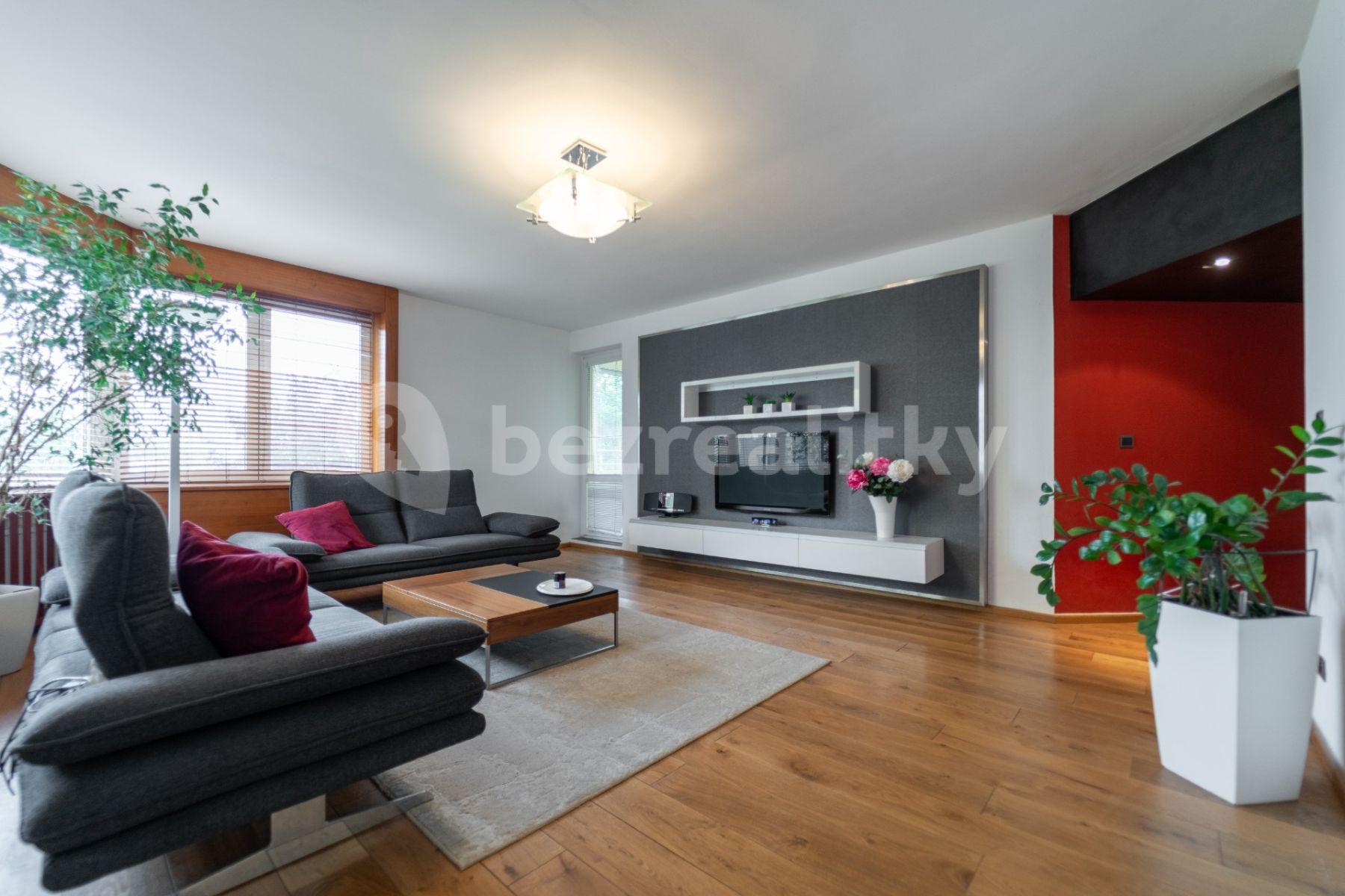 4 bedroom flat for sale, 135 m², Volutová, Prague, Prague