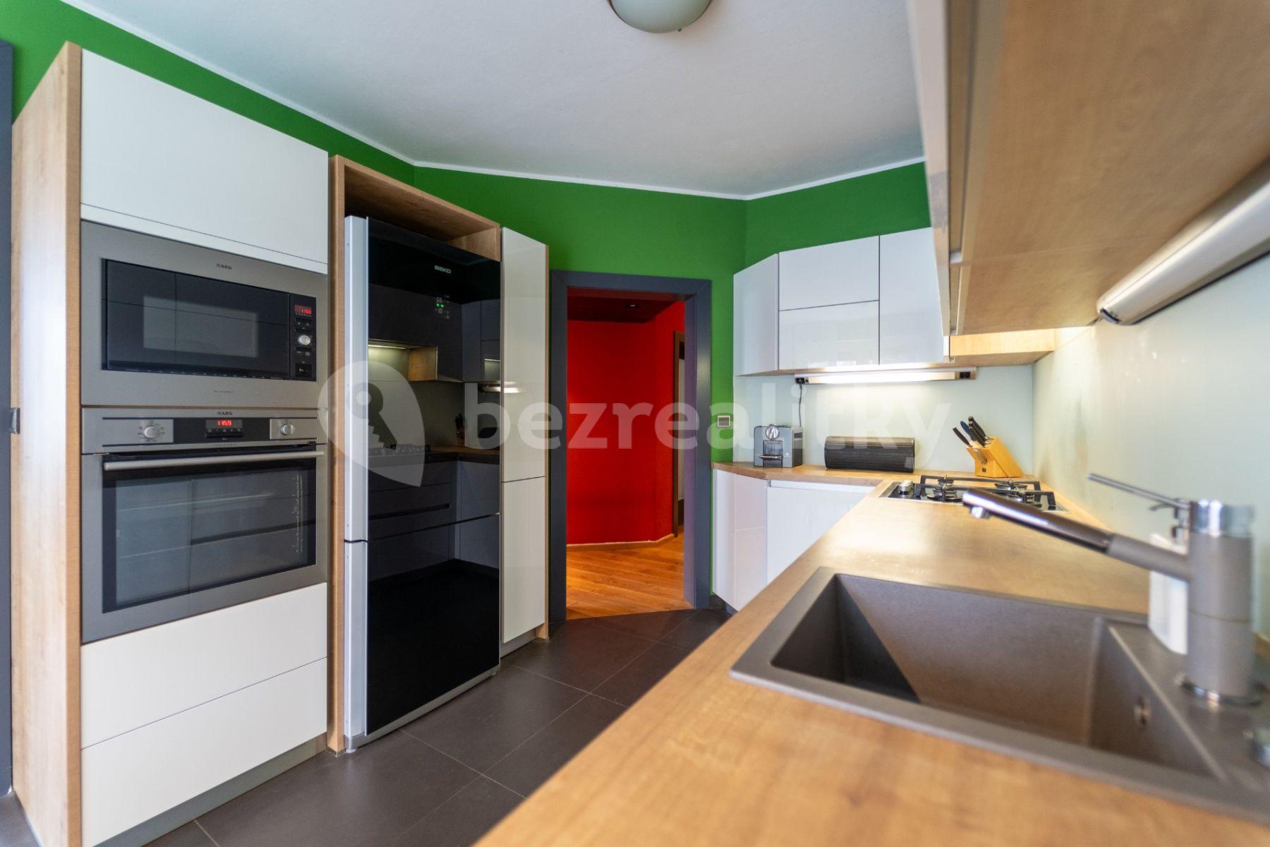 4 bedroom flat for sale, 135 m², Volutová, Prague, Prague