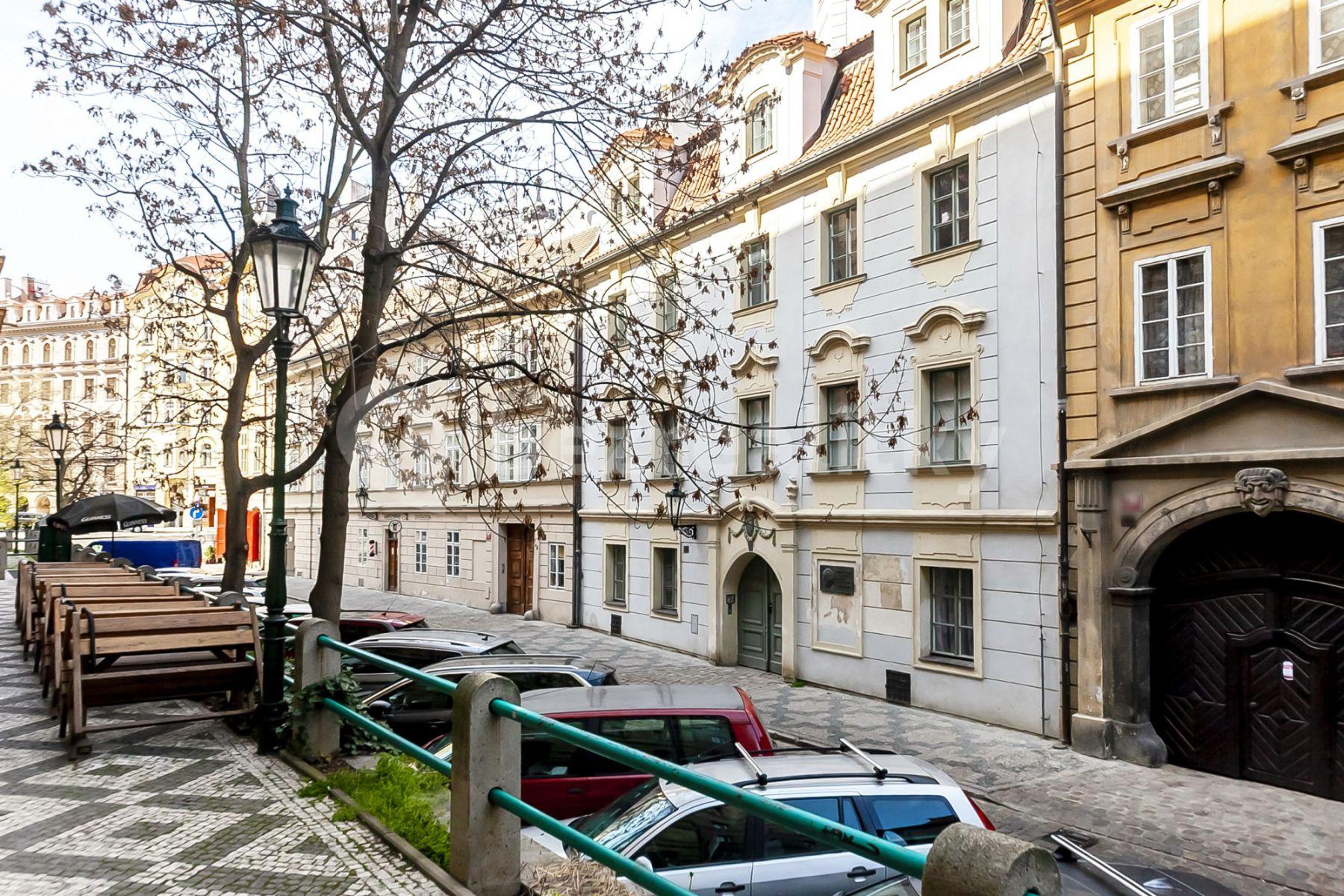 2 bedroom flat to rent, 50 m², U Obecního dvora, Prague, Prague