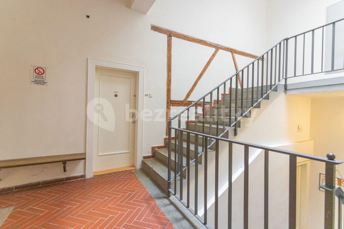 2 bedroom flat to rent, 50 m², U Obecního dvora, Prague, Prague