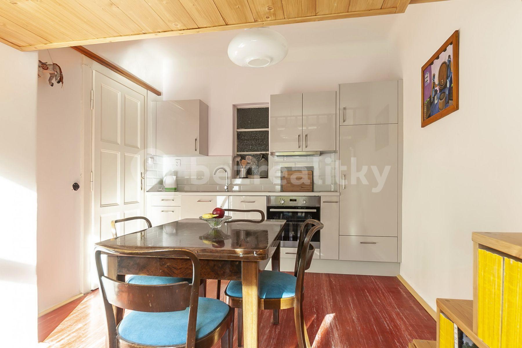 2 bedroom flat to rent, 55 m², Parléřova, Prague, Prague