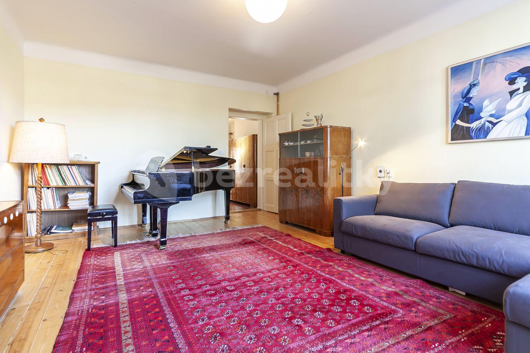 2 bedroom flat to rent, 55 m², Parléřova, Prague, Prague