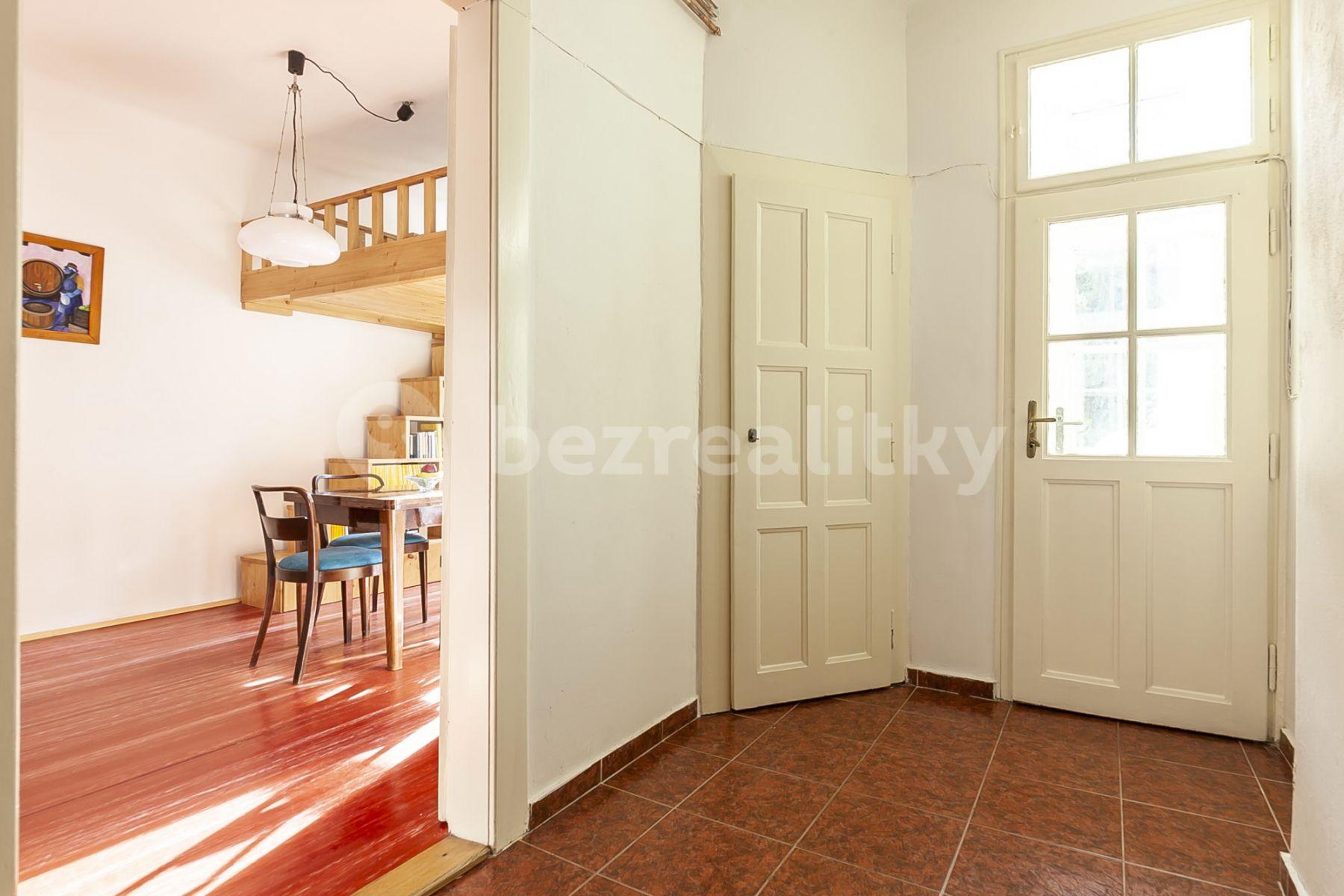 2 bedroom flat to rent, 55 m², Parléřova, Prague, Prague