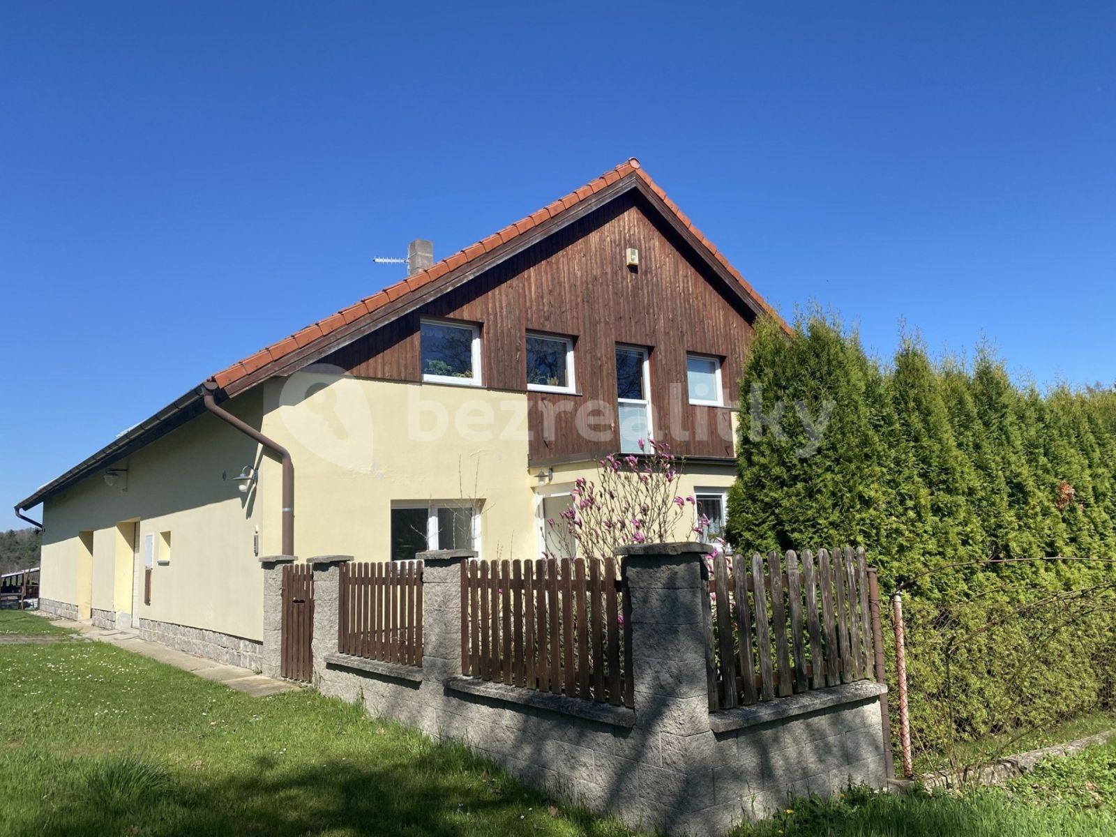 house for sale, 320 m², Za Zahradami, Březí, Středočeský Region