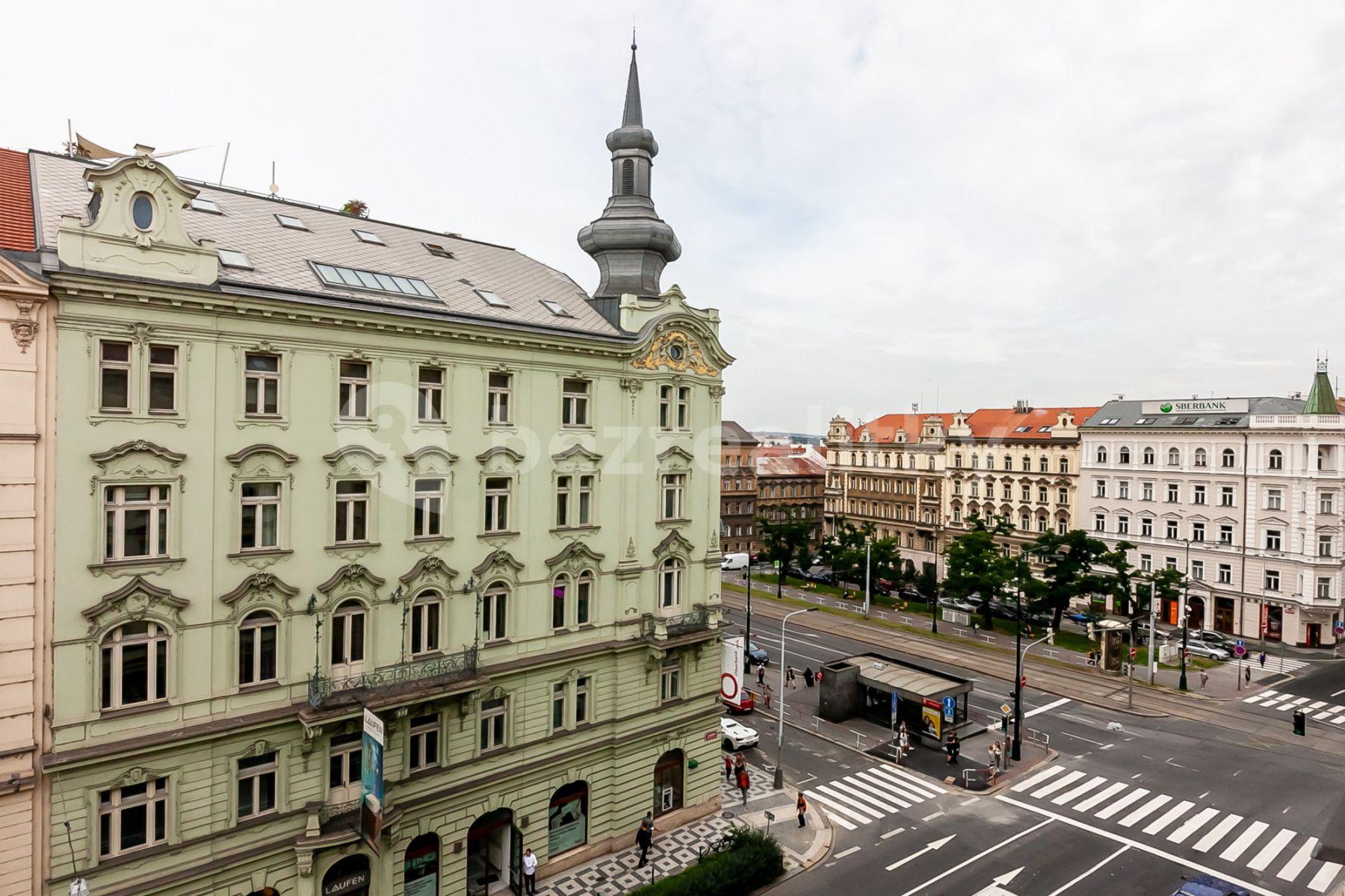 Studio flat to rent, 30 m², Legerova, Prague, Prague