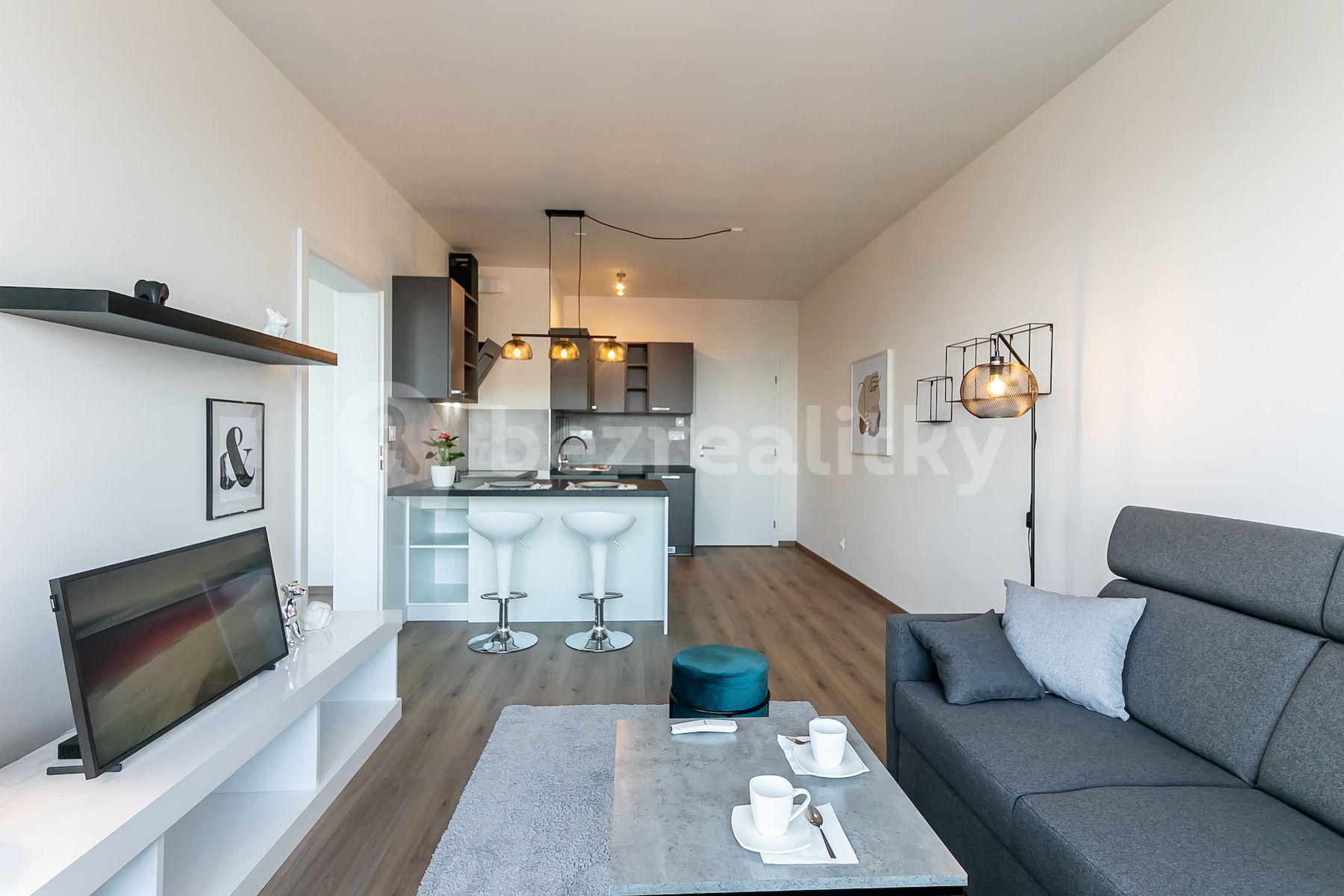 1 bedroom with open-plan kitchen flat for sale, 58 m², Choceradská, Prague, Prague