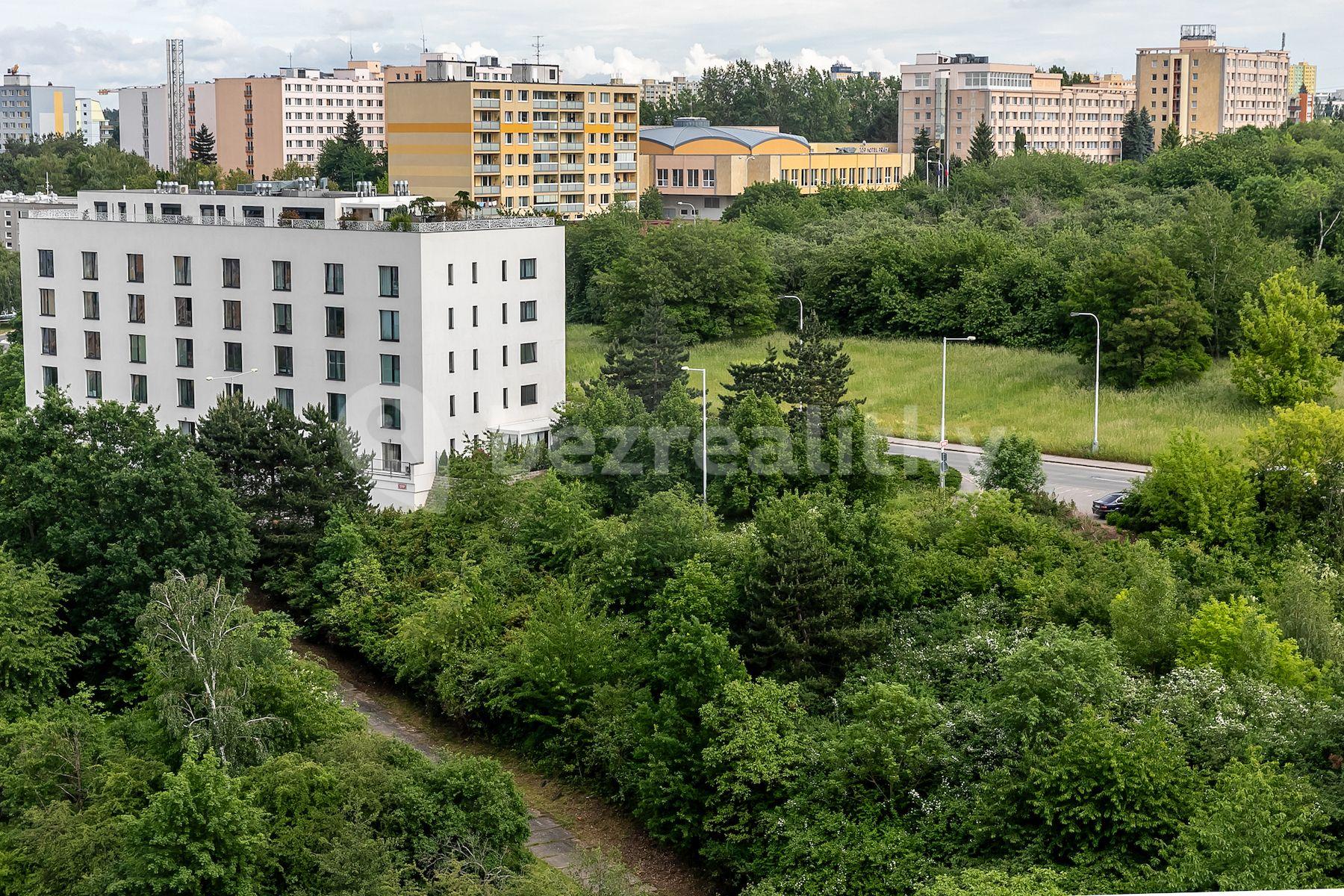 1 bedroom with open-plan kitchen flat for sale, 58 m², Choceradská, Prague, Prague