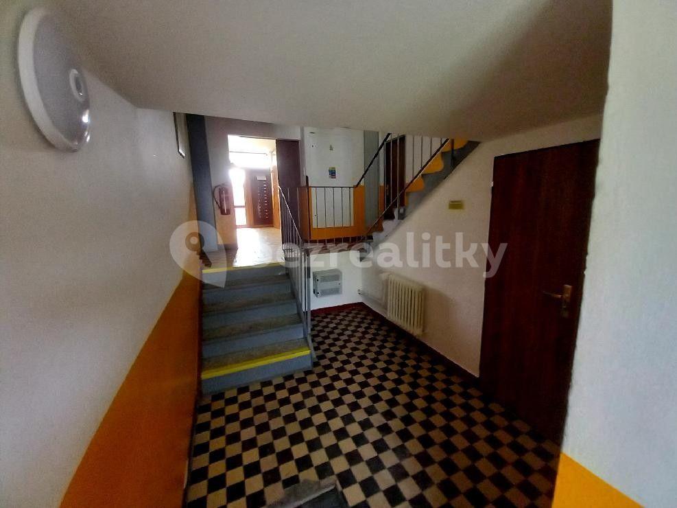 Studio flat for sale, 20 m², Jiráskovo náměstí, Postoloprty, Ústecký Region