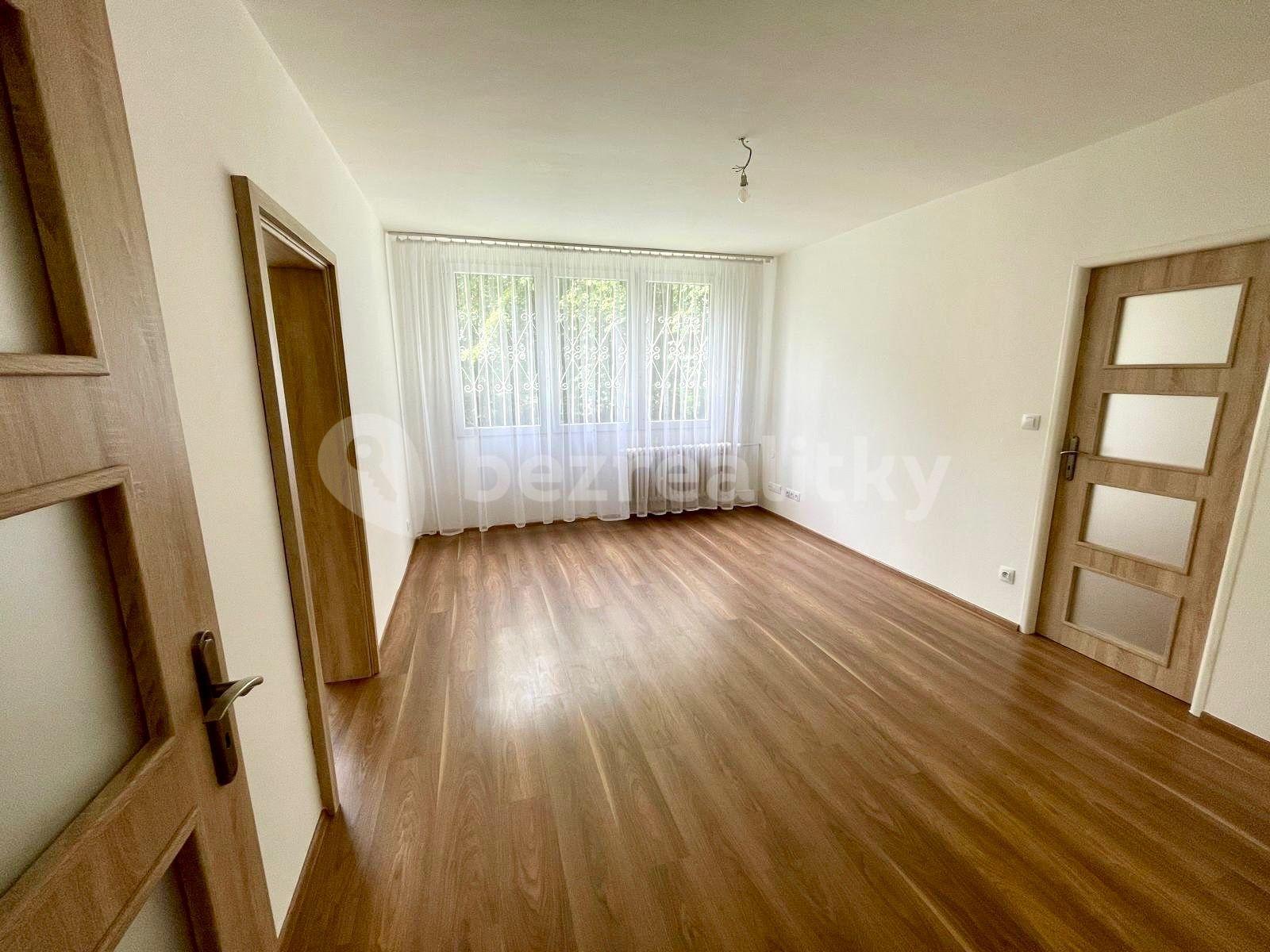 3 bedroom flat for sale, 64 m², Jablonecká, Prague, Prague