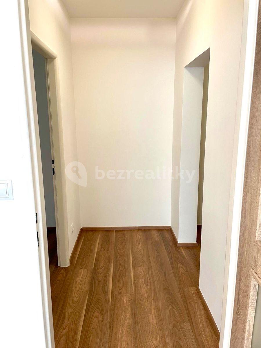 3 bedroom flat for sale, 64 m², Jablonecká, Prague, Prague