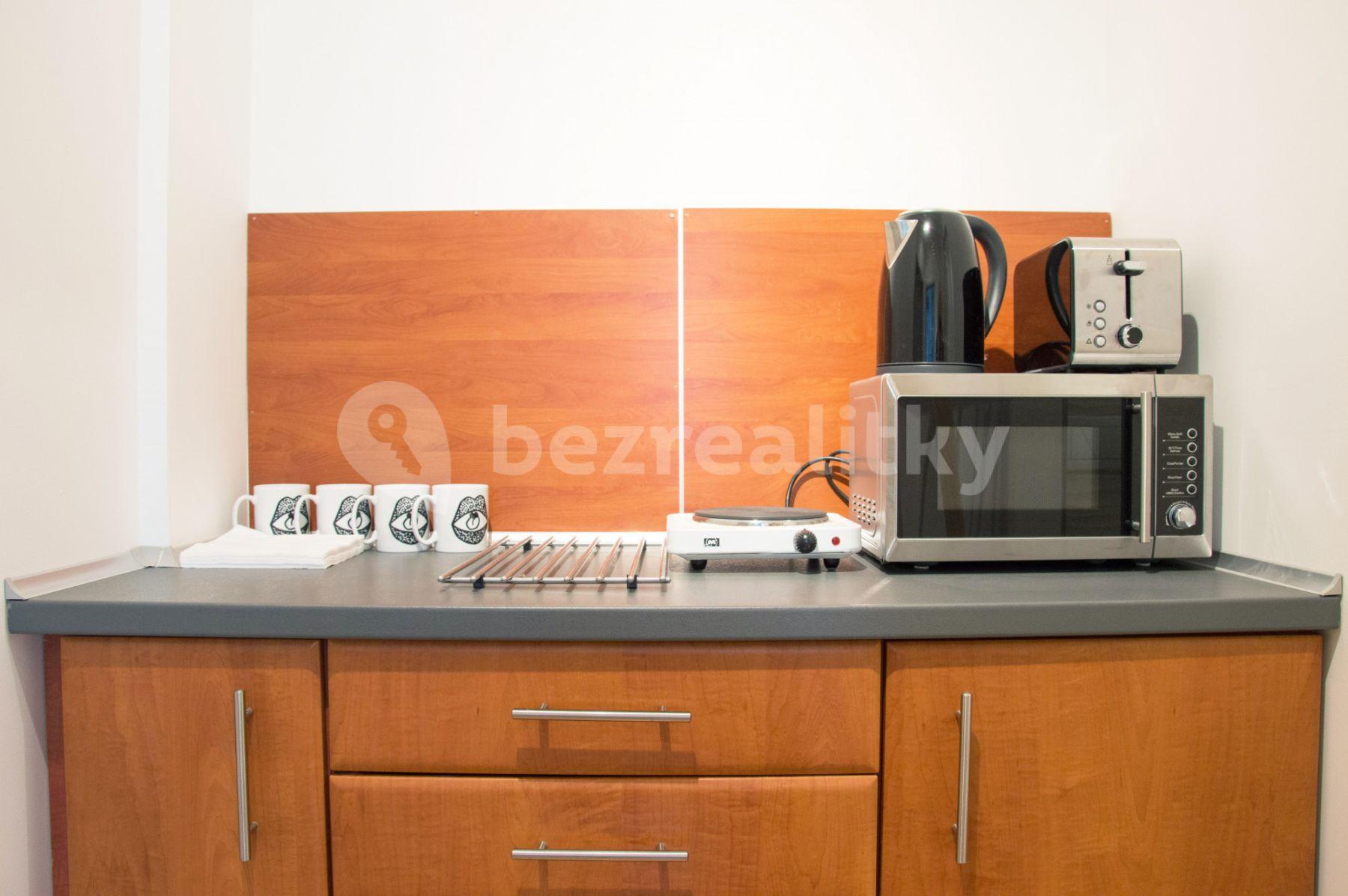 1 bedroom flat to rent, 30 m², Kúpeľná, Bratislava - mestská časť Staré Mesto, Bratislavský Region