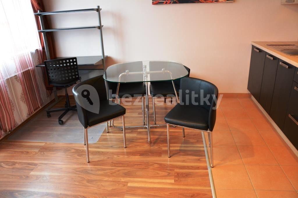 Studio flat for sale, 31 m², Sicherova, Prague, Prague