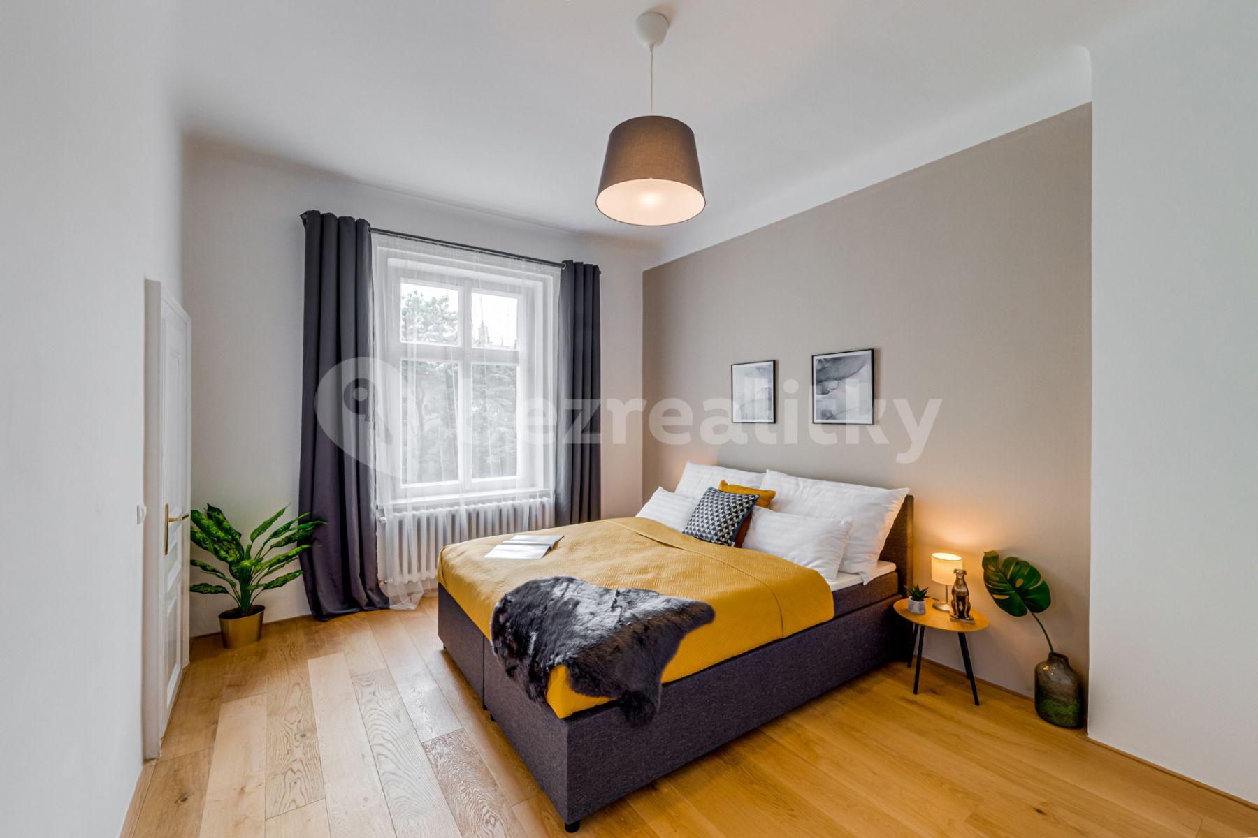 1 bedroom with open-plan kitchen flat to rent, 63 m², Kaizlovy sady, Prague, Prague