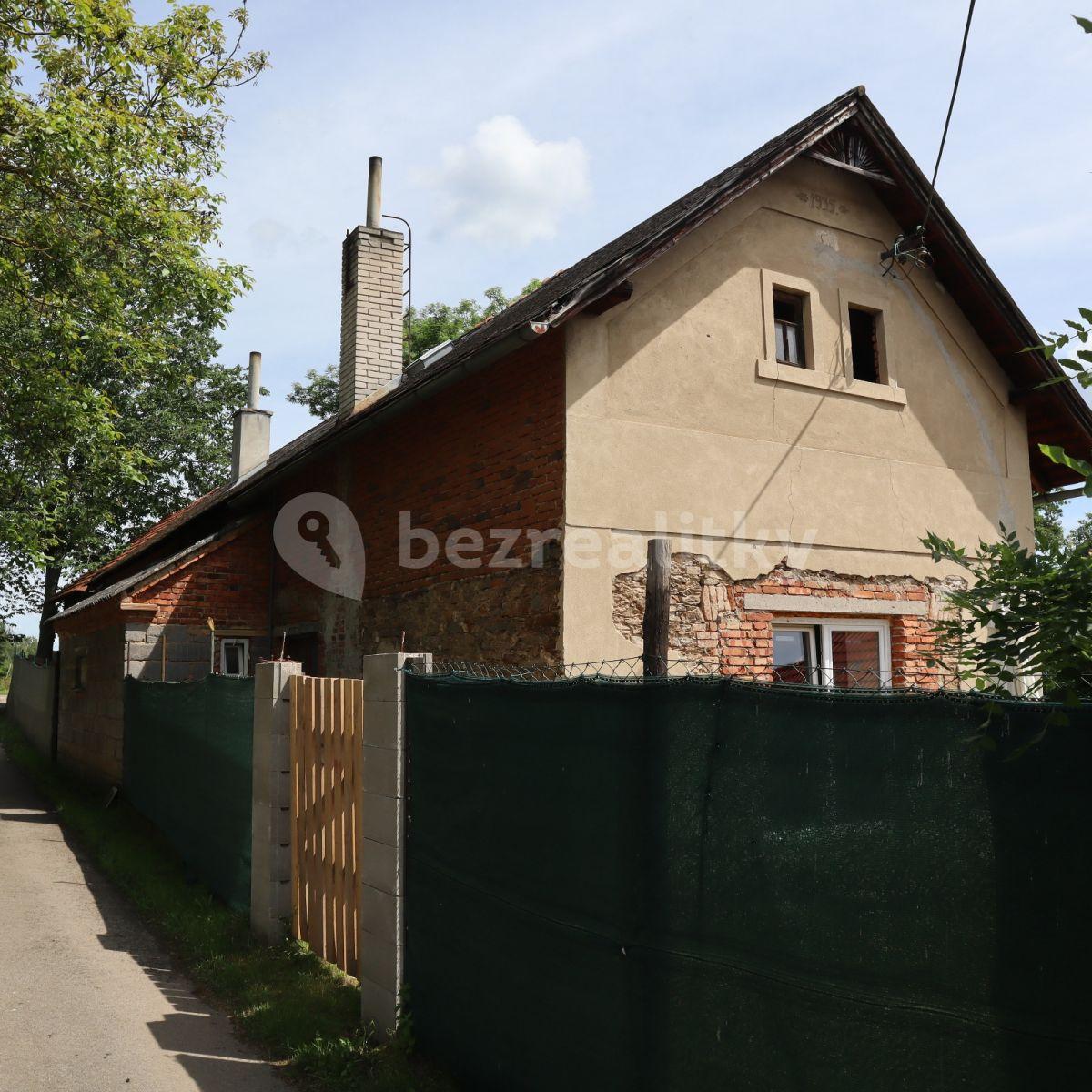 house for sale, 235 m², Trhový Štěpánov, Středočeský Region