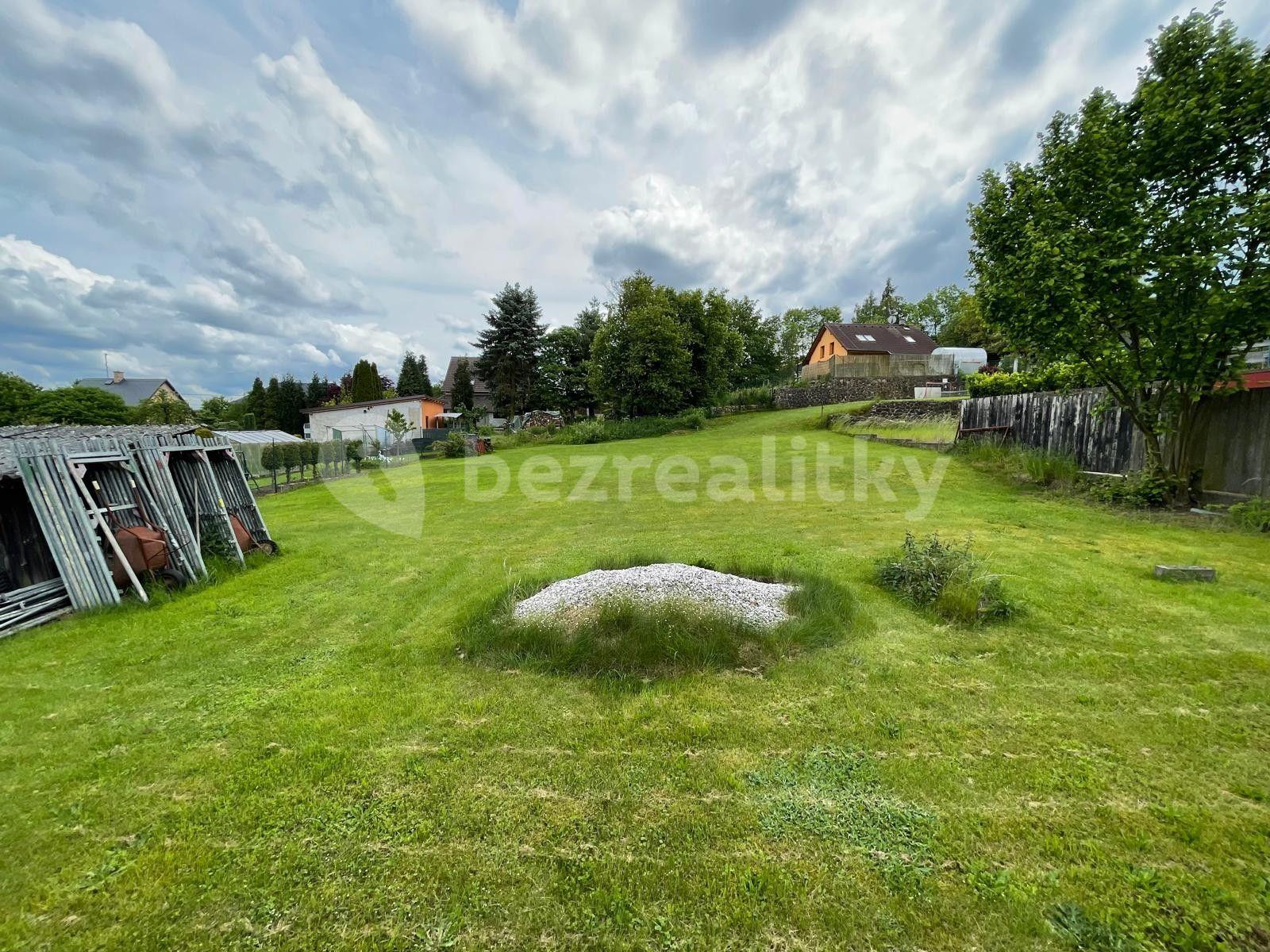 plot for sale, 800 m², Nová Role, Karlovarský Region