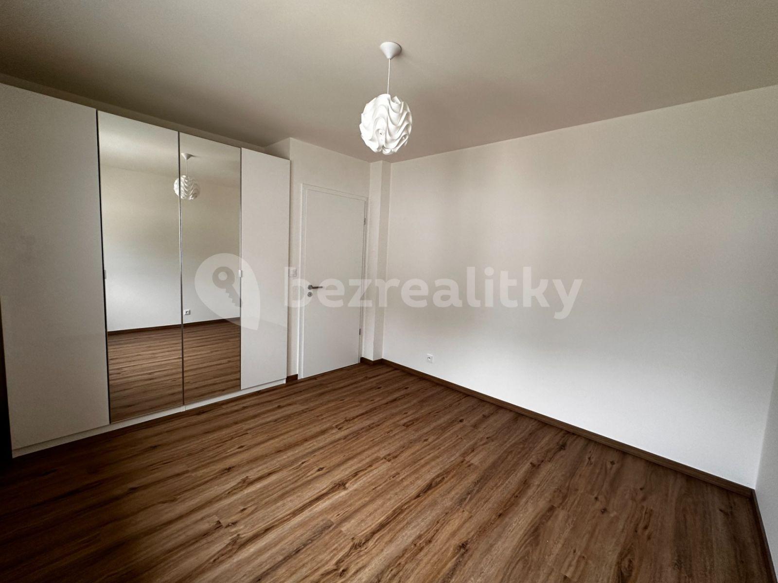 house to rent, 107 m², Hůlkova, Prague, Prague