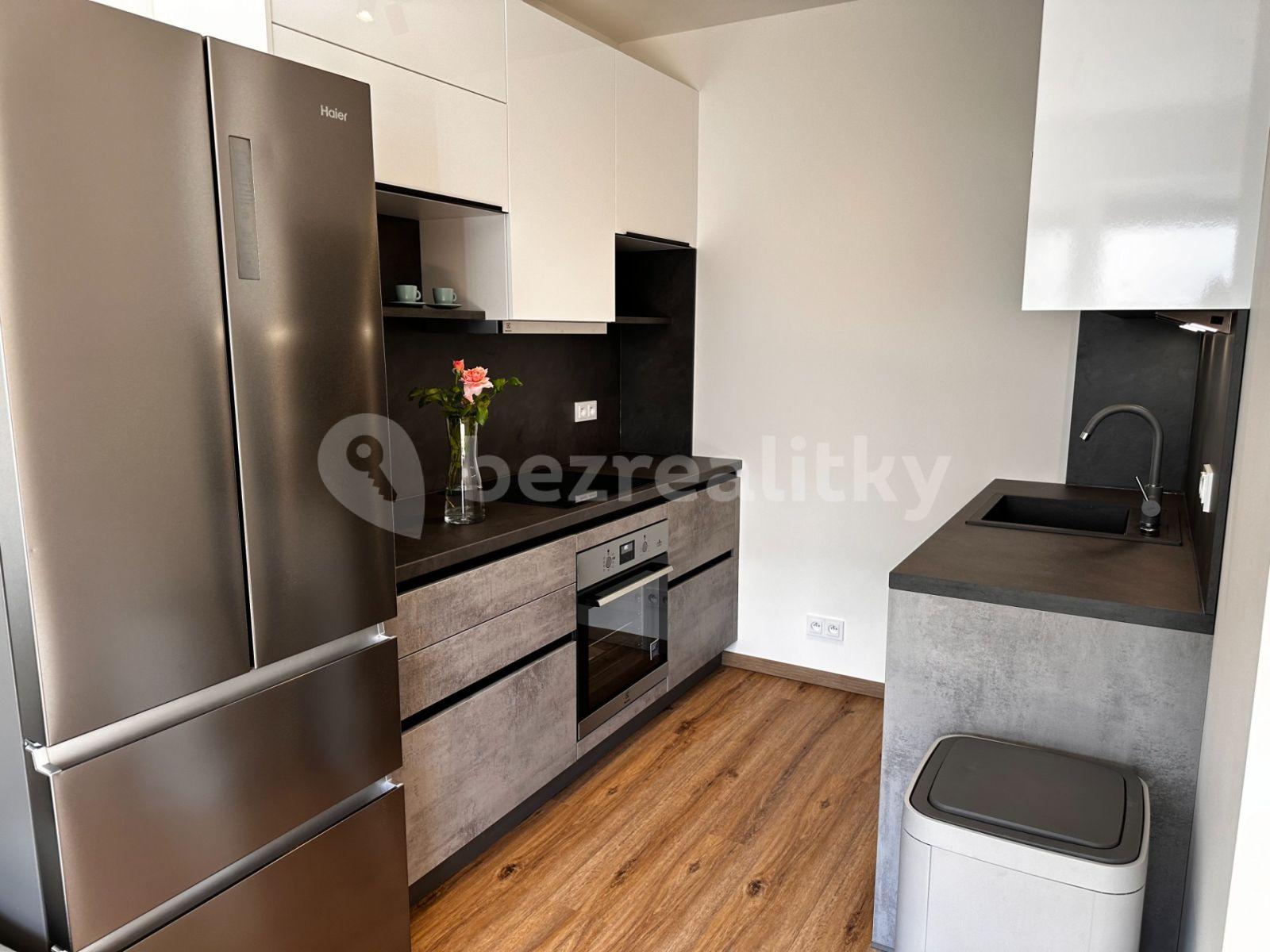 house to rent, 107 m², Hůlkova, Prague, Prague