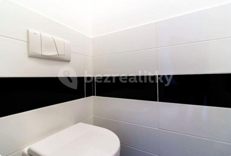 3 bedroom flat to rent, 90 m², Blanická, Prague, Prague