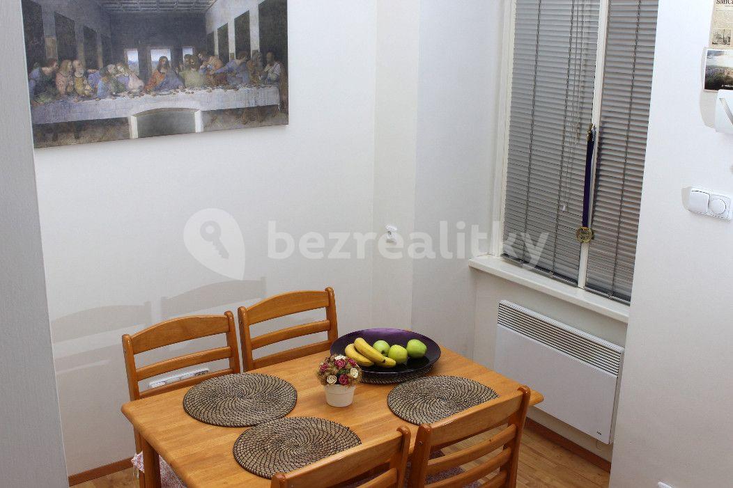 1 bedroom flat to rent, 44 m², Na Valentince, Prague, Prague