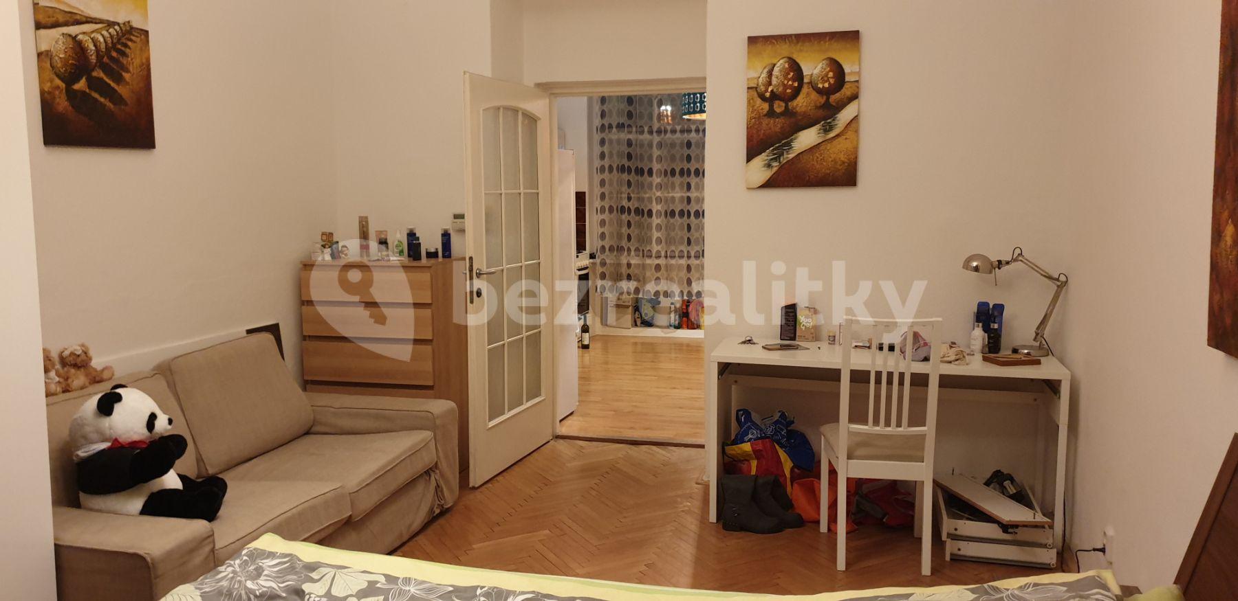 2 bedroom flat to rent, 55 m², Jindřicha Plachty, Prague, Prague