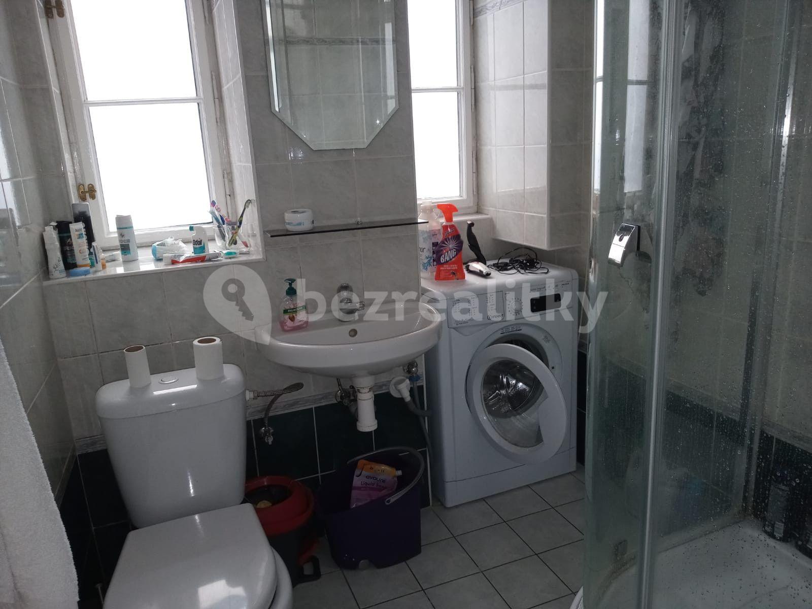 2 bedroom flat to rent, 55 m², Jindřicha Plachty, Prague, Prague