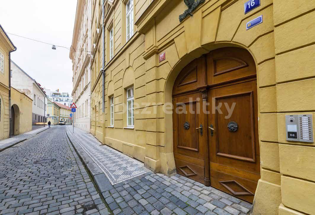 3 bedroom flat to rent, 92 m², Ostrovní, Prague, Prague