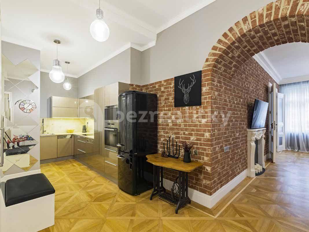 3 bedroom flat to rent, 92 m², Ostrovní, Prague, Prague