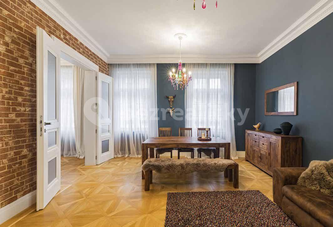 3 bedroom flat to rent, 92 m², Ostrovní, Prague, Prague