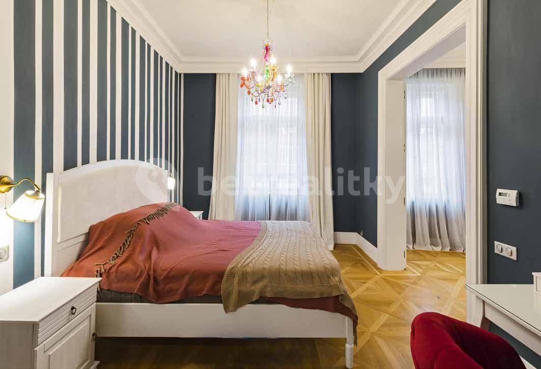 3 bedroom flat to rent, 92 m², Ostrovní, Prague, Prague