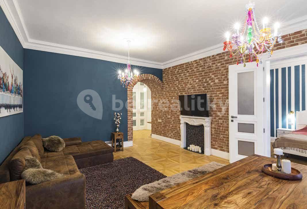 3 bedroom flat to rent, 92 m², Ostrovní, Prague, Prague