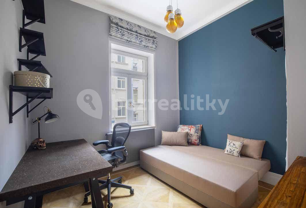 3 bedroom flat to rent, 92 m², Ostrovní, Prague, Prague