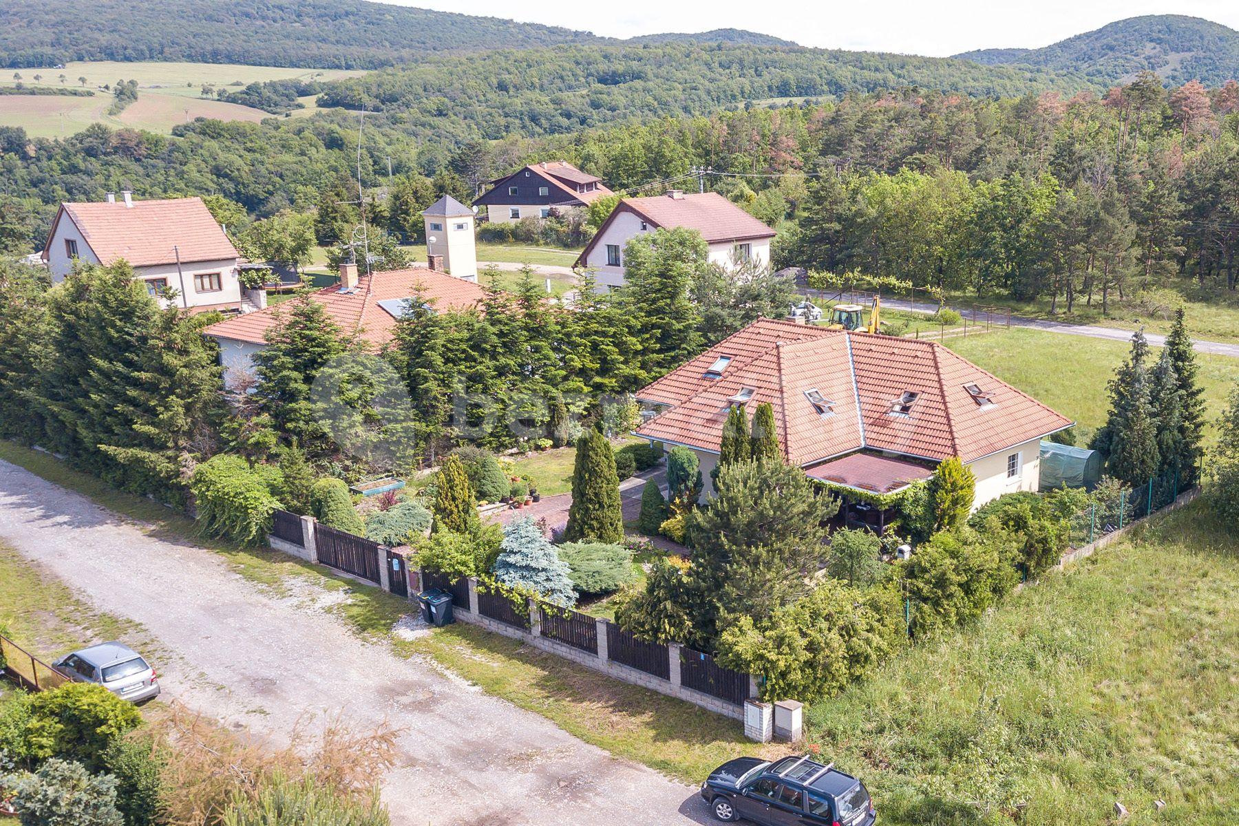 house for sale, 247 m², Srbsko, Srbsko, Středočeský Region