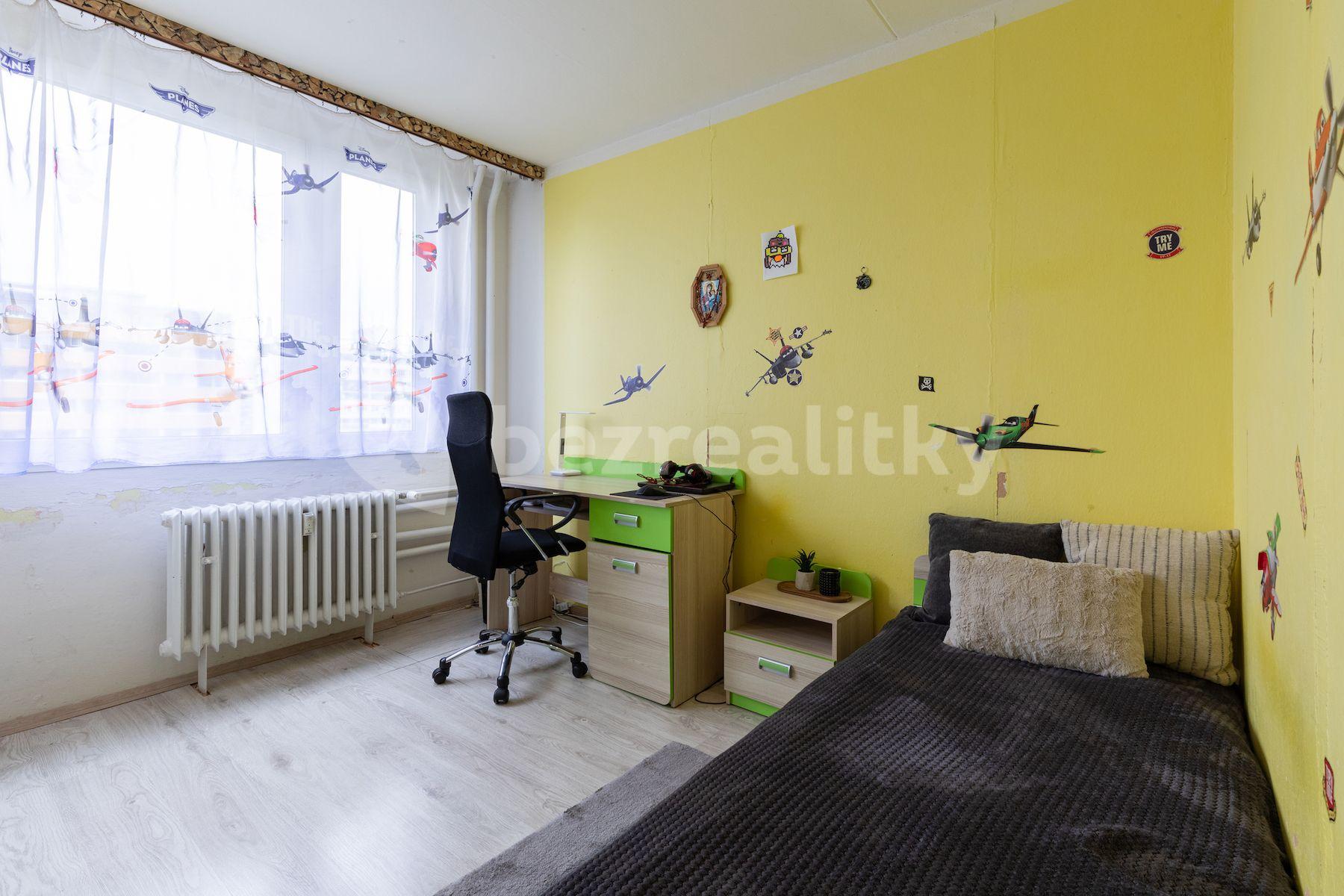 2 bedroom with open-plan kitchen flat for sale, 69 m², Murgašova, Prague, Prague