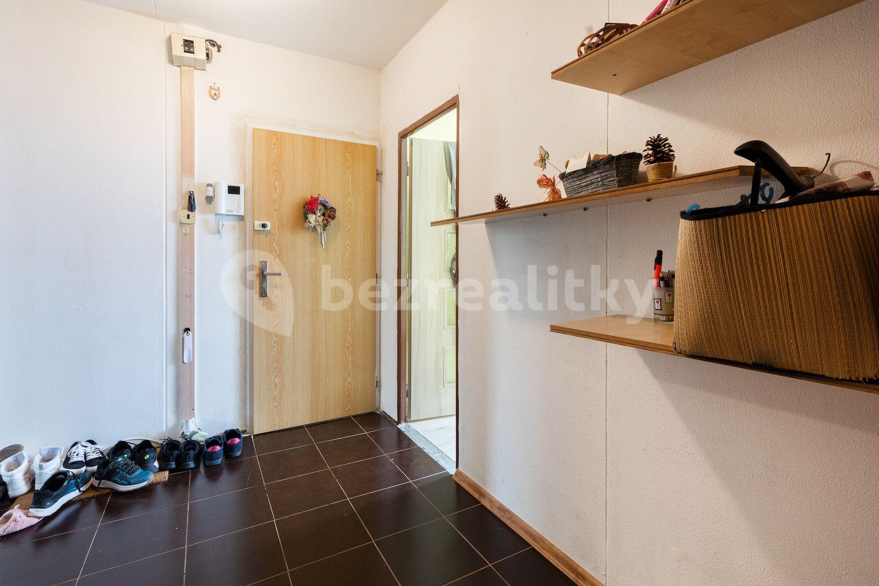 2 bedroom with open-plan kitchen flat for sale, 69 m², Murgašova, Prague, Prague