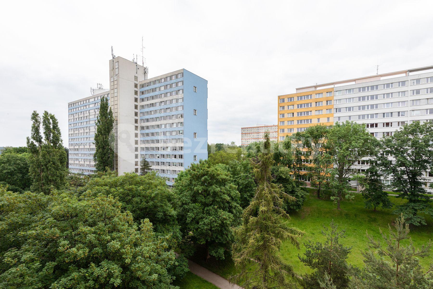 2 bedroom with open-plan kitchen flat for sale, 69 m², Murgašova, Prague, Prague