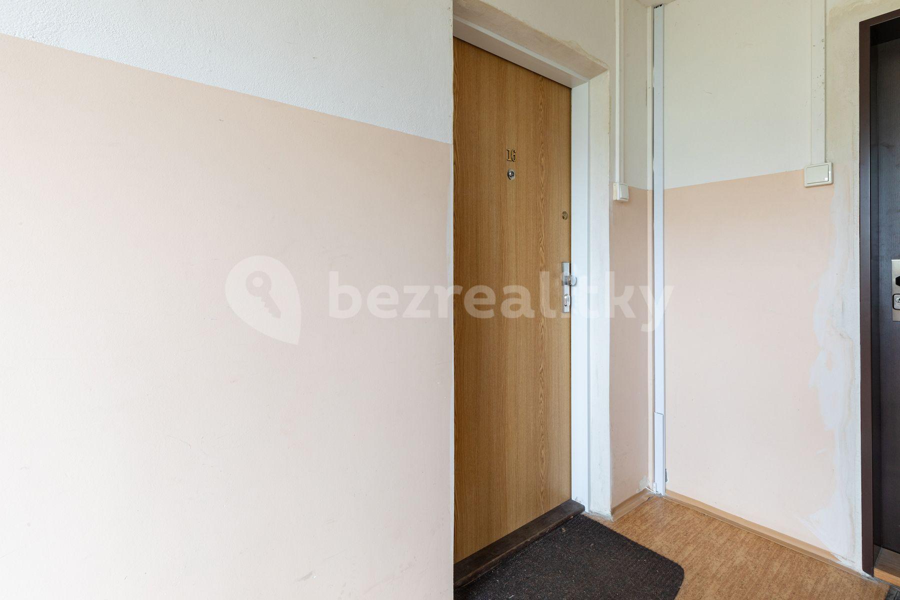 2 bedroom with open-plan kitchen flat for sale, 69 m², Murgašova, Prague, Prague