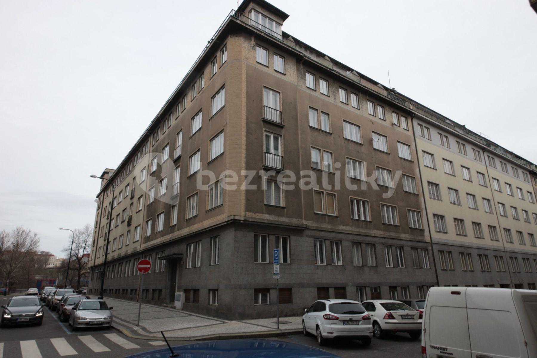 1 bedroom flat to rent, 25 m², U Nemocenské pojišťovny, Prague, Prague