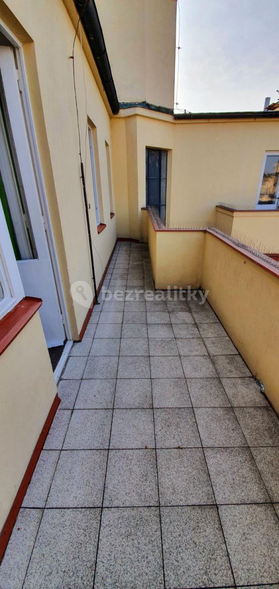 1 bedroom flat to rent, 25 m², U Nemocenské pojišťovny, Prague, Prague