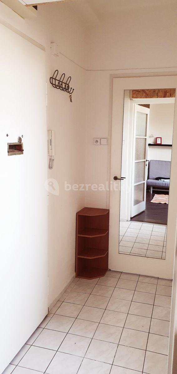 1 bedroom flat to rent, 25 m², U Nemocenské pojišťovny, Prague, Prague