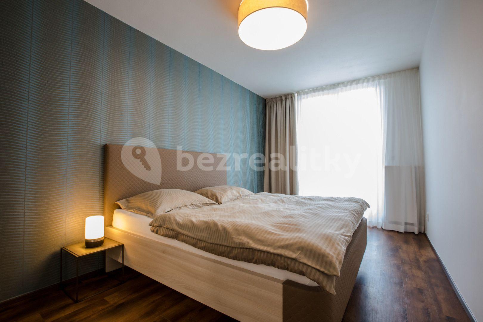 3 bedroom flat to rent, 120 m², Hartigova, Prague, Prague